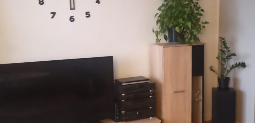 Mieszkanie 45m² Zamość, os. Poniatowskiego – Widok i Prywatność!